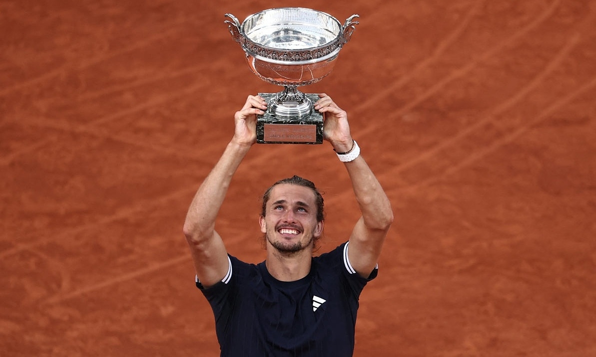 Zverev vô địch Roland Garros 2026: Cú lội ngược dòng lịch sử và cơ hội cá cược hấp dẫn cùng J88 - hình ảnh - j88slot.vip Zverev vô địch Roland Garros 2026: Cú lội ngược dòng lịch sử và cơ hội cá cược hấp dẫn cùng J88 - hình ảnh - j88slot.vip