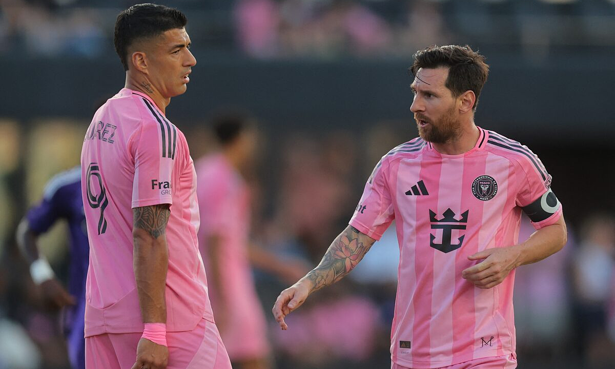 Link vào nhà cái J88: Suarez ca ngợi Messi có bộ não nhanh hơn đôi chân - hình ảnh - j88slot.vip