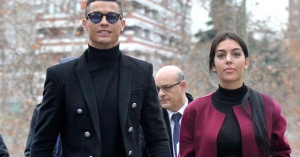 Những nàng WAGs nổi tiếng tại World Cup 2026: Gương mặt tỏa sáng bên lề sân cỏ - hình ảnh - j88slot.vip Những nàng WAGs nổi tiếng tại World Cup 2026: Gương mặt tỏa sáng bên lề sân cỏ - hình ảnh - j88slot.vip
