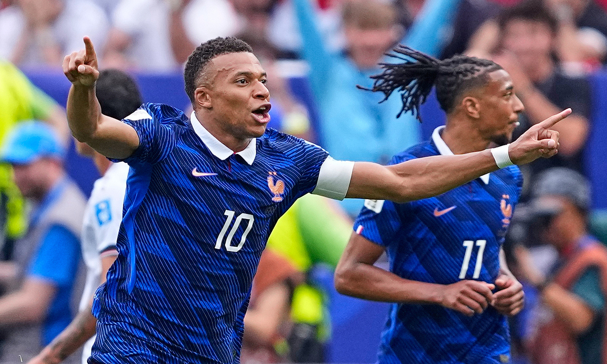 Mbappe bám sát Messi về số bàn thắng World Cup: Cơ hội vàng cho fan J88 - hình ảnh - j88slot.vip Mbappe bám sát Messi về số bàn thắng World Cup: Cơ hội vàng cho fan J88 - hình ảnh - j88slot.vip
