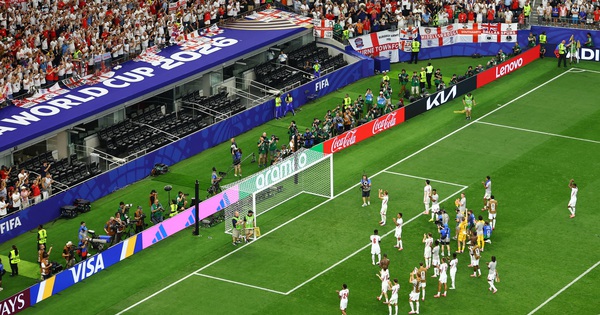 Nghi vấn CĐV không vé vẫn vào sân xem Anh đấu Croatia: FIFA phản hồi chính thức - hình ảnh - j88slot.vip