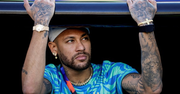 Neymar bị Tổng thống Brazil ‘châm chọc’ dự World Cup chỉ để làm việc từ xa? - hình ảnh - j88slot.vip