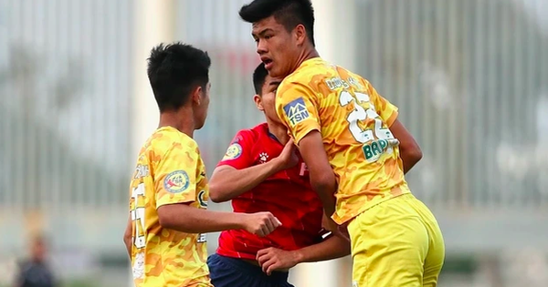 Trung vệ 1,95 m của HAGL sẽ không thất thế ở đội tuyển Việt Nam, bởi loạt lý do này…: góc nhìn mới cho người chơi Việt - hình ảnh - j88slot.vip Trung vệ 1,95 m của HAGL sẽ không thất thế ở đội tuyển Việt Nam, bởi loạt lý do này…: góc nhìn mới cho người chơi Việt - hình ảnh - j88slot.vip