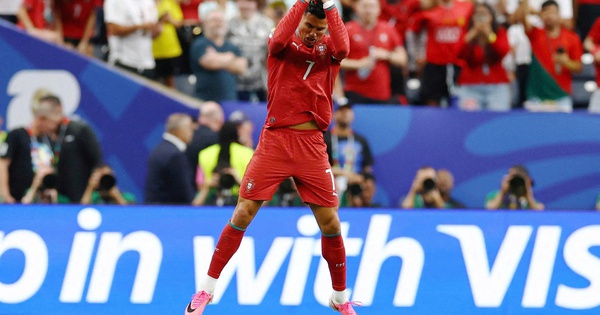 Ronaldo đã bật công tắc cỗ máy chinh phục - hình ảnh - j88slot.vip Ronaldo đã bật công tắc cỗ máy chinh phục - hình ảnh - j88slot.vip