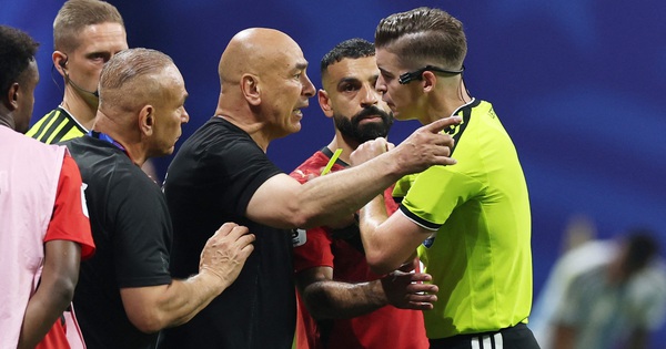 HLV Ai Cập bức xúc, tố FIFA thiên vị Argentina: ‘Họ muốn Messi tiếp tục cuộc đua’: góc nhìn mới cho người chơi Việt - hình ảnh - j88slot.vip HLV Ai Cập bức xúc, tố FIFA thiên vị Argentina: ‘Họ muốn Messi tiếp tục cuộc đua’: góc nhìn mới cho người chơi Việt - hình ảnh - j88slot.vip