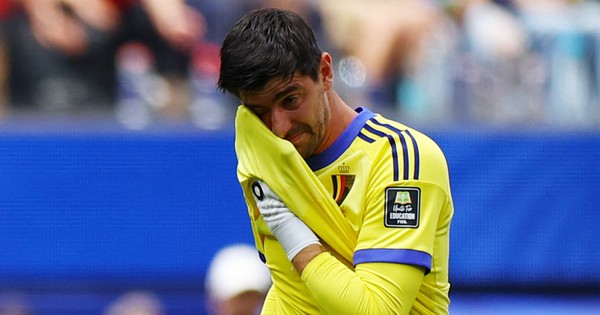 Courtois bật khóc khi chia tay World Cup theo kịch bản cay đắng nhất: góc nhìn mới cho người chơi Việt - hình ảnh - j88slot.vip