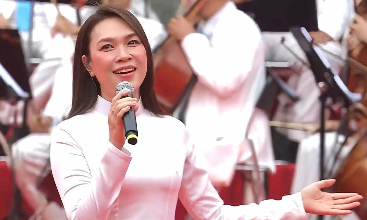 J88 Việt Nam đồng hành cùng lễ kỷ niệm 50 năm TP HCM mang tên Bác - hình ảnh - j88slot.vip