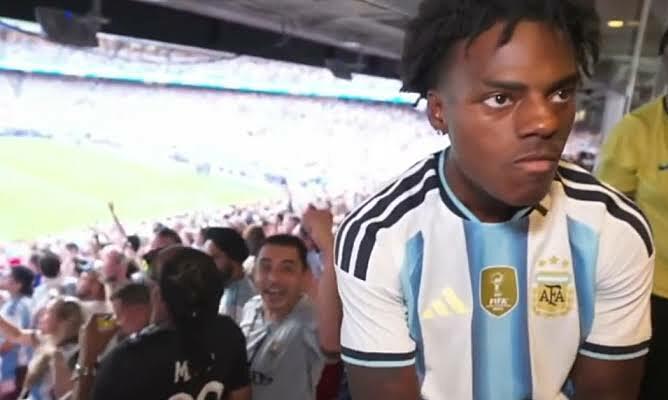 Fan cuồng Ronaldo thất bại khi ám quẻ Argentina: góc nhìn mới cho người chơi Việt - hình ảnh - j88slot.vip Fan cuồng Ronaldo thất bại khi ám quẻ Argentina: góc nhìn mới cho người chơi Việt - hình ảnh - j88slot.vip