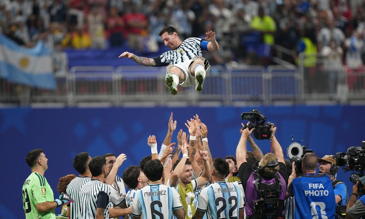 J88 cược thể thao: Messi lập kỷ lục ghi bàn liên tiếp ở vòng knock-out World Cup - hình ảnh - j88slot.vip J88 cược thể thao: Messi lập kỷ lục ghi bàn liên tiếp ở vòng knock-out World Cup - hình ảnh - j88slot.vip