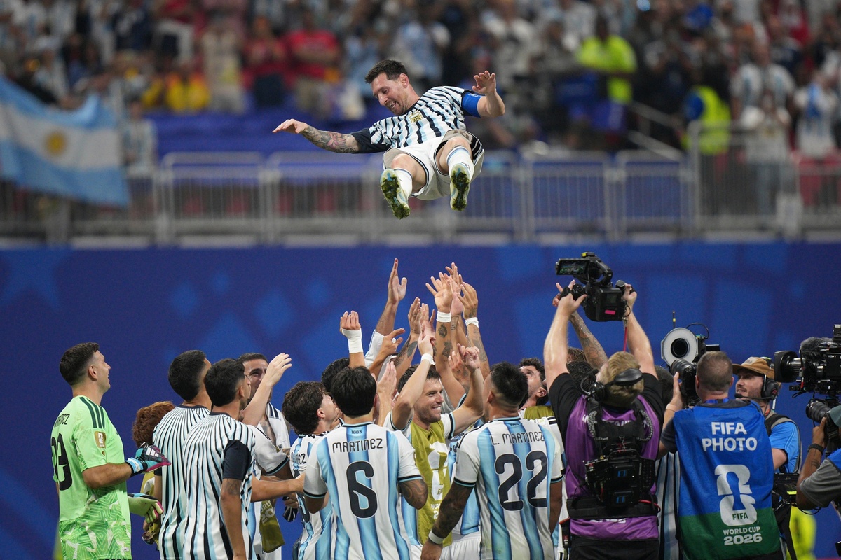 Messi, Haaland vào đội hình hay nhất vòng 1/8 World Cup 2026: góc nhìn mới cho người chơi Việt - hình ảnh - j88slot.vip Messi, Haaland vào đội hình hay nhất vòng 1/8 World Cup 2026: góc nhìn mới cho người chơi Việt - hình ảnh - j88slot.vip